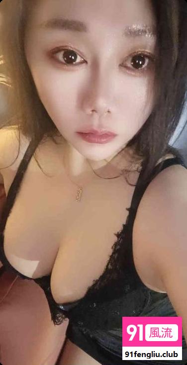 南坪伊依